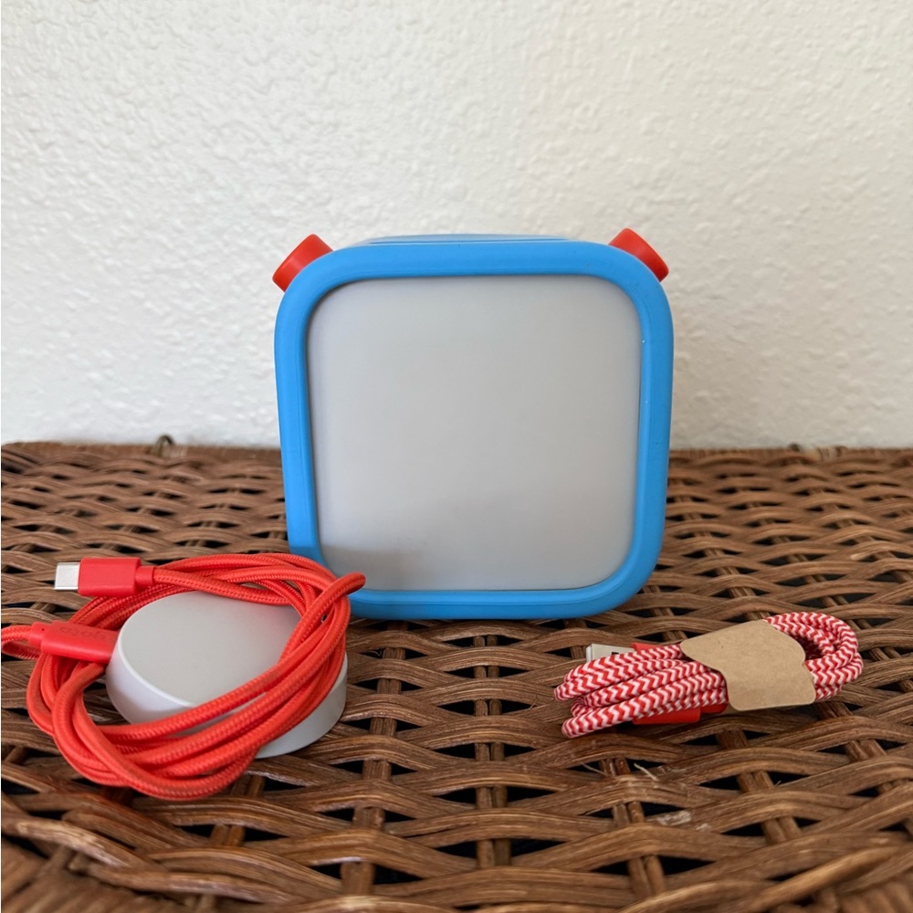 Yoto Player with Blue Bird Adventure Case AND Wireless Charger